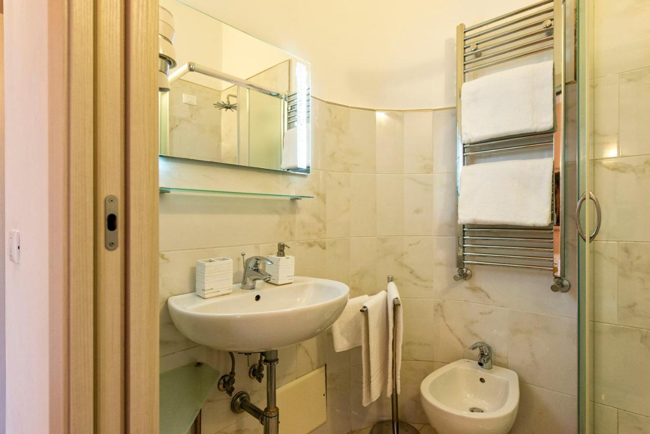 Merulana Suite 2 Рим Экстерьер фото