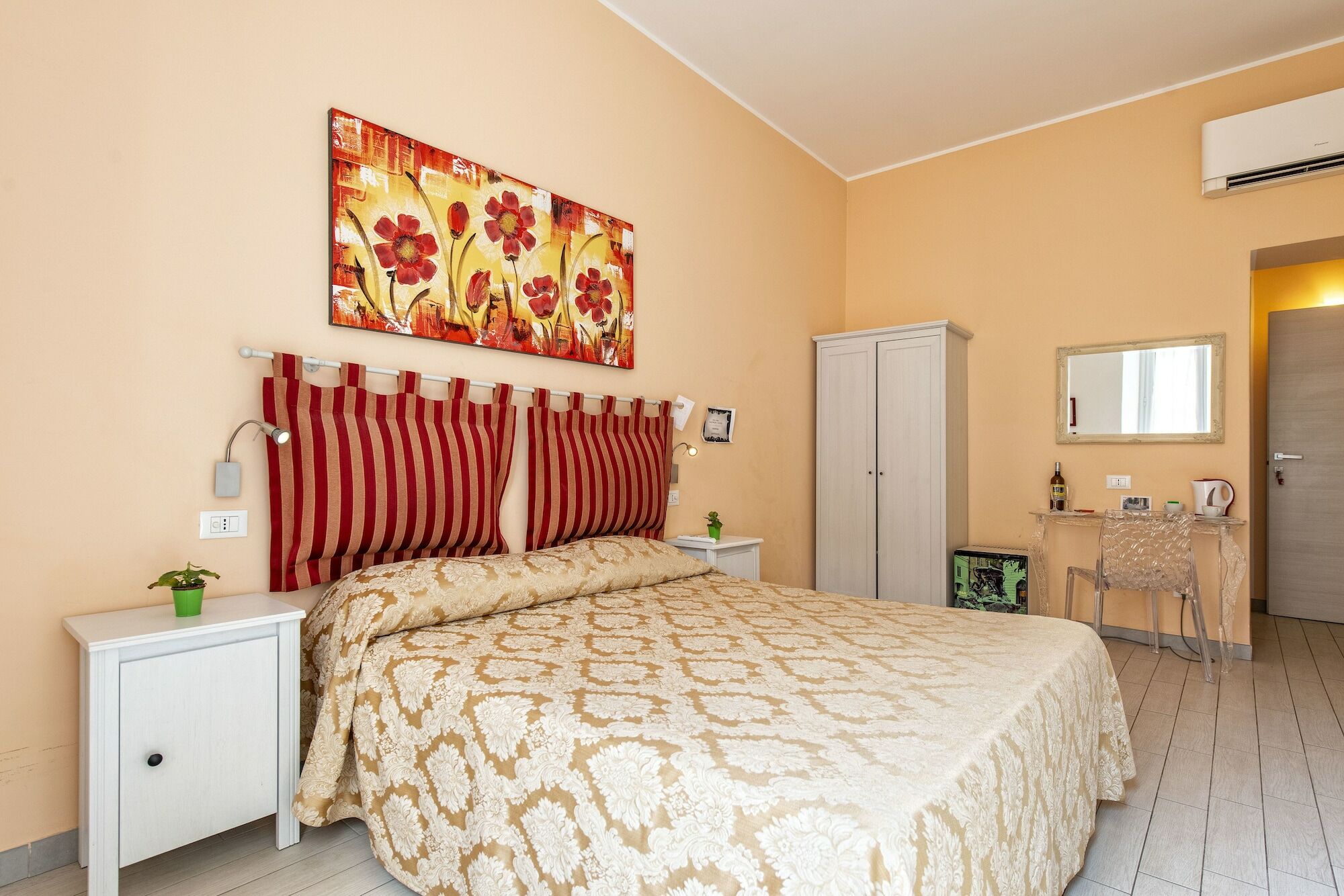 Merulana Suite 2 Рим Экстерьер фото